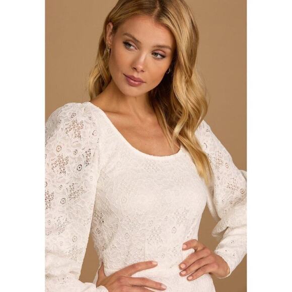 Lulus Stay Stunning Lace Skirt Set Off-White M NWT - Picture 5 of 12